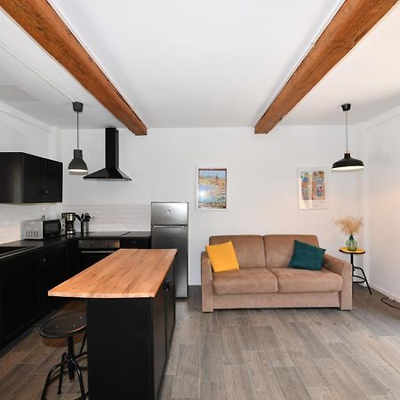 Les Appartements Du Mas Riols 생시프리앙 객실 사진