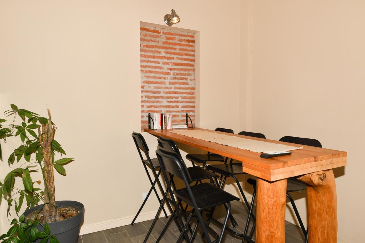 Les Appartements Du Mas Riols 생시프리앙 외부 사진