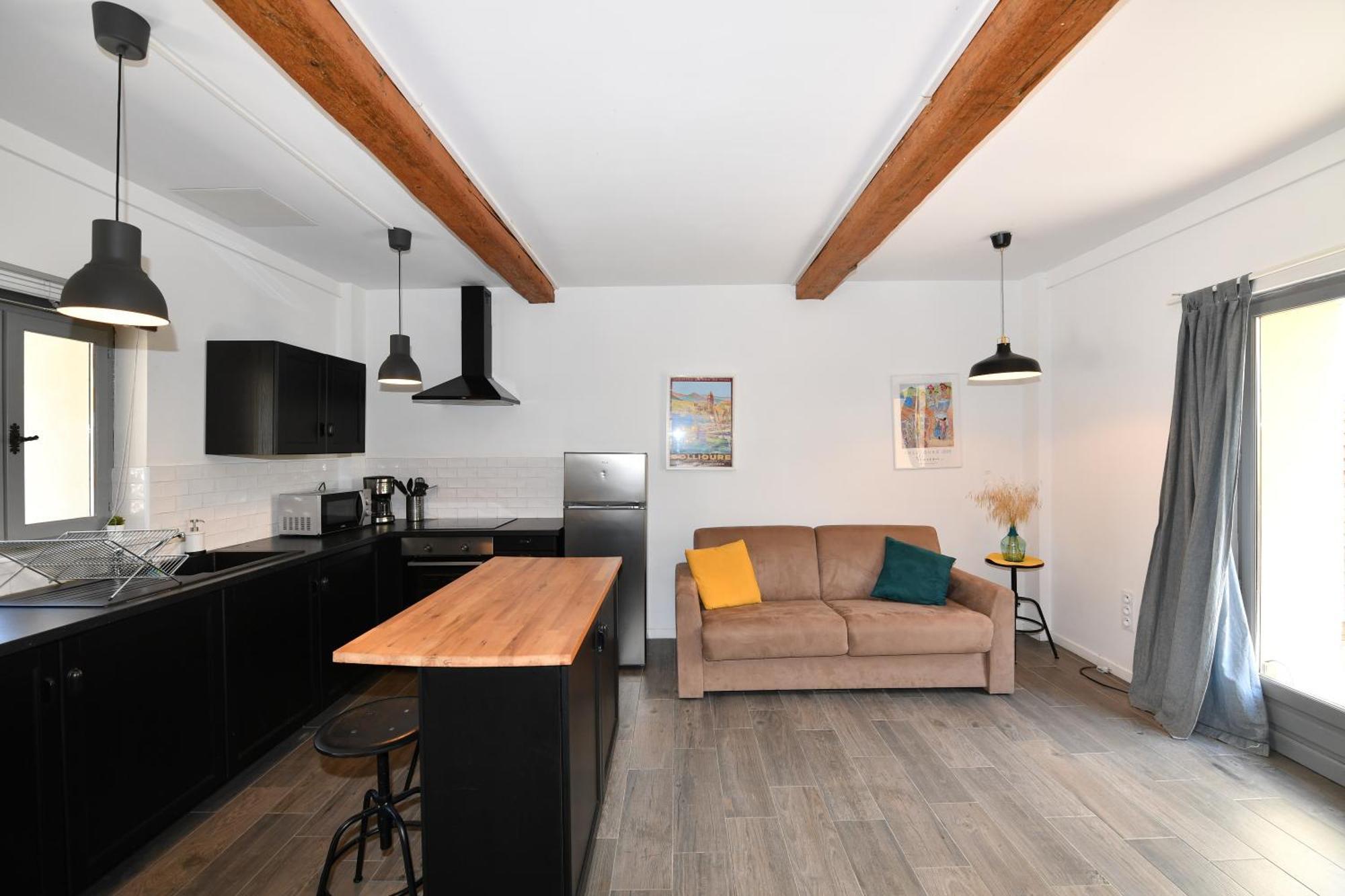 Les Appartements Du Mas Riols 생시프리앙 객실 사진