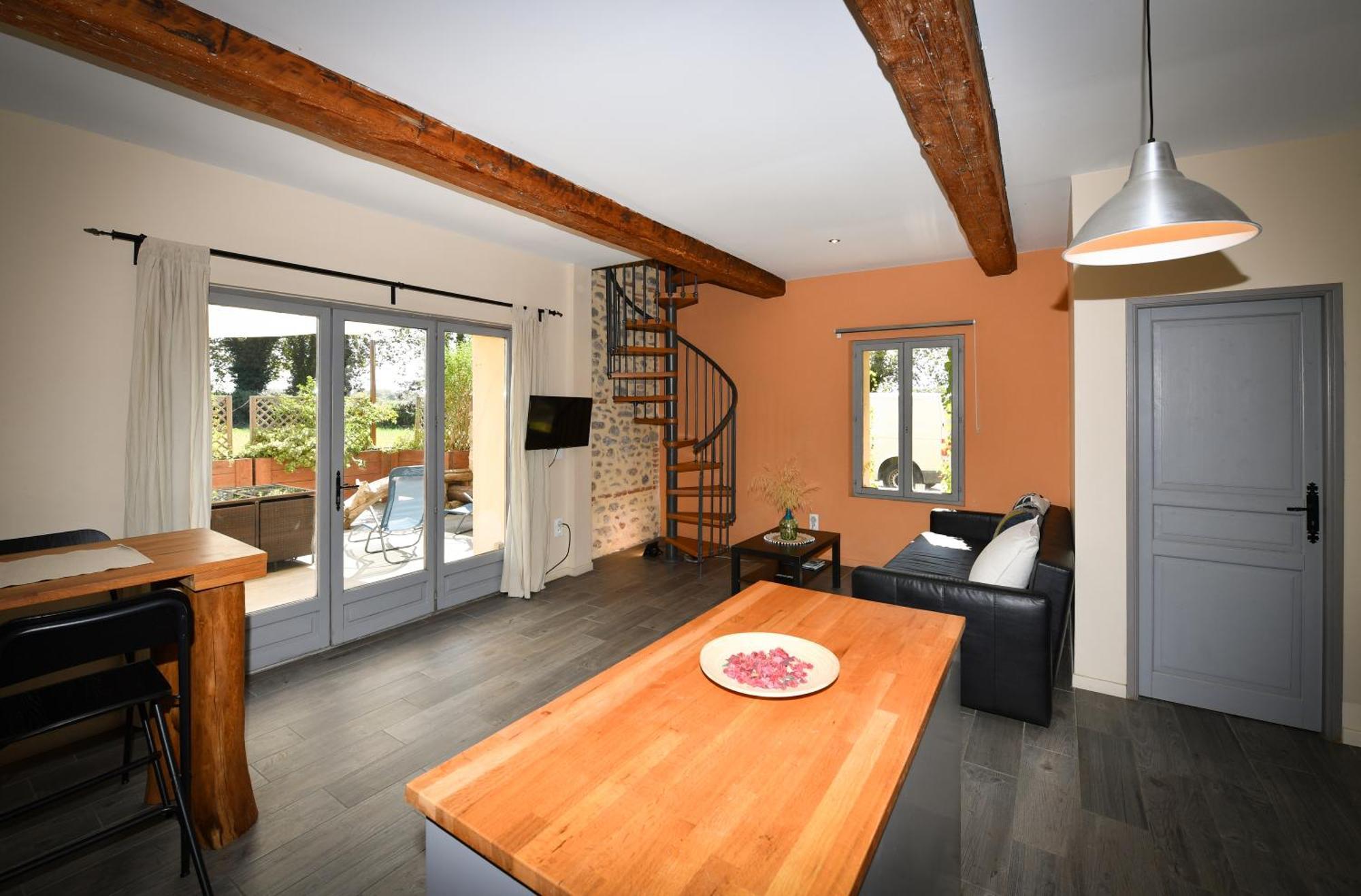 Les Appartements Du Mas Riols 생시프리앙 객실 사진